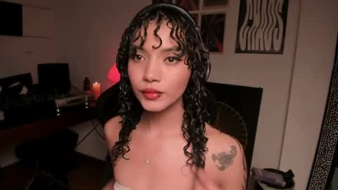 Nati - Independ model online show from April 3, 2026, 3:04 am