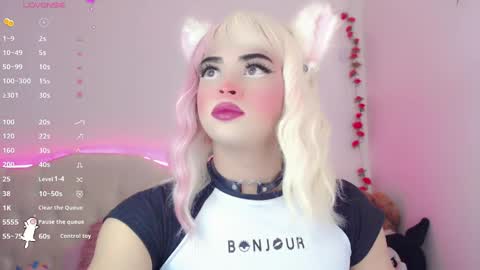 _natsuki online show from December 15, 2024, 5:23 am