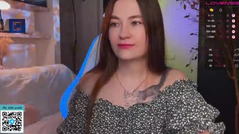 Snapshot of _nemalkovamia chatting on October 21, 2025, 11:11 am Mia with a big heart  online show from October 21, 2025, 11:11 am