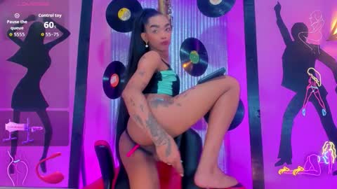 Snapshot of _nickyminach chatting on November 10, 2025, 7:24 pm Nicky Please help me with your thumbs up its importan online show from November 10, 2025, 7:24 pm