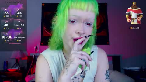 Nicole online show from January 18, 2026, 9:13 am