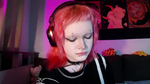 Snapshot of _nicole_meow_ chatting on June 5, 2026, 11:21 pm Nicole online show from June 5, 2026, 11:21 pm
