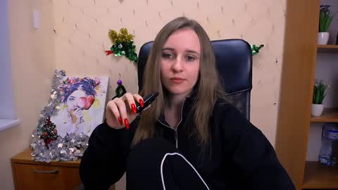 Nica online show from December 24, 2024, 3:47 pm