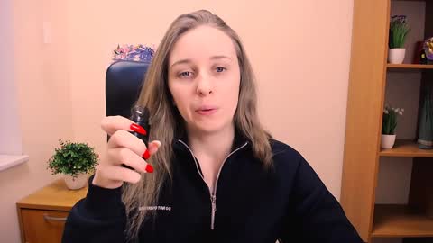 Nica online show from January 19, 2025, 12:17 pm