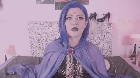 niiky online show from February 19, 2025, 3:05 pm