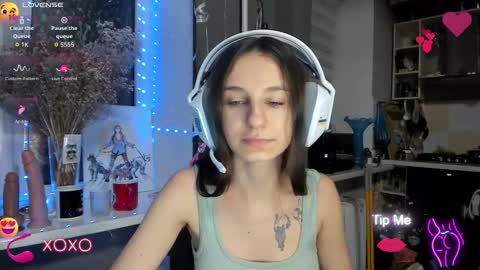 Nika online show from November 13, 2025, 5:01 pm