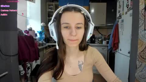 Nika online show from April 19, 2026, 12:04 pm