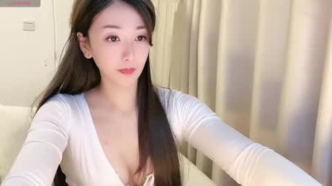 Snapshot of _nina_77 chatting on February 10, 2025, 5:58 am _nina_77 online show from February 10, 2025, 5:58 am