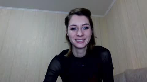 Snapshot of _number_1_ chatting on December 28, 2024, 2:32 pm Number 1 online show from December 28, 2024, 2:32 pm