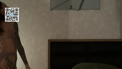 Snapshot of _octopussy_ chatting on June 6, 2026, 9:52 pm Mikayla online show from June 6, 2026, 9:52 pm