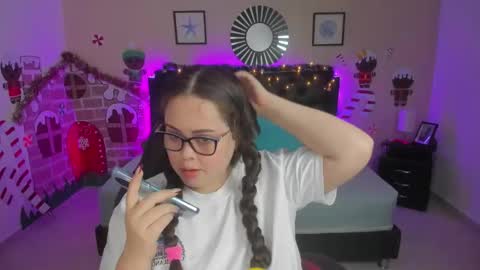 Olivia jones online show from January 9, 2026, 11:46 am