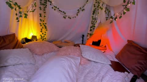 Snapshot of _oliviawolf__ chatting on December 20, 2024, 9:28 pm Olivia Wolf online show from December 20, 2024, 9:28 pm