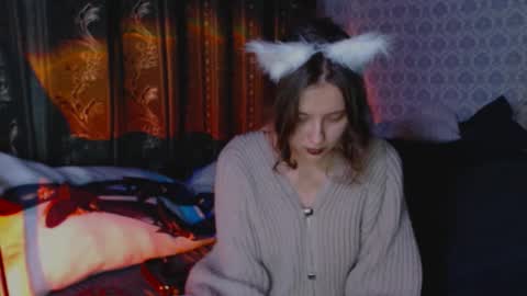 Snapshot of _opiums_honey_ chatting on October 19, 2025, 3:56 pm Opiums Honey online show from October 19, 2025, 3:56 pm