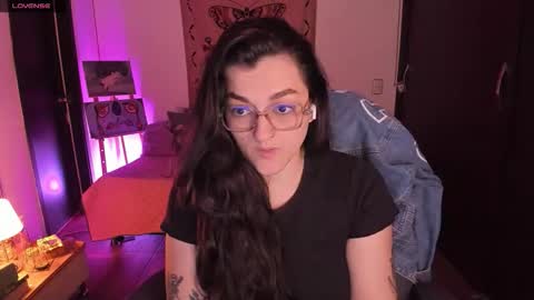 violeta ig  online show from February 23, 2026, 3:59 am