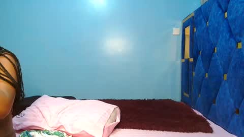 Peach online show from March 1, 2025, 5:52 am