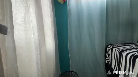 Snapshot of _peachyboy chatting on April 18, 2026, 7:58 pm esteban online show from April 18, 2026, 7:58 pm