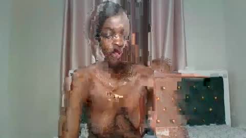 Snapshot of _pretty_savage chatting on March 31, 2026, 7:09 am savage online show from March 31, 2026, 7:09 am