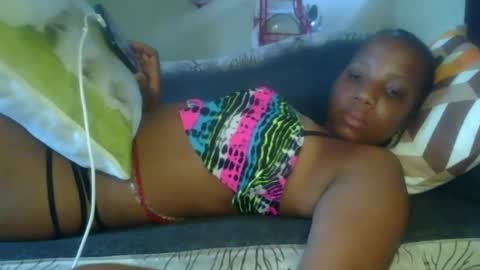 Snapshot of _queen_s chatting on December 4, 2024, 10:46 am queen online show from December 4, 2024, 10:46 am