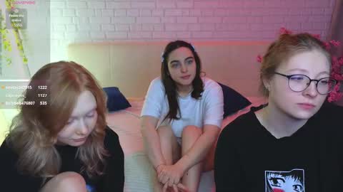 Snapshot of _ramune_ chatting on February 17, 2025, 11:44 am Merlizz Eva Jane Mila Nicole  left to right  online show from February 17, 2025, 11:44 am