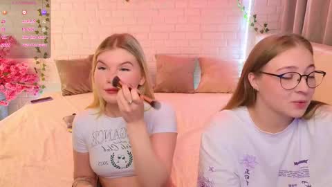 Snapshot of _ramune_ chatting on October 12, 2025, 8:19 pm Merlizz Eva Jane Mila Nicole  left to right  online show from October 12, 2025, 8:19 pm