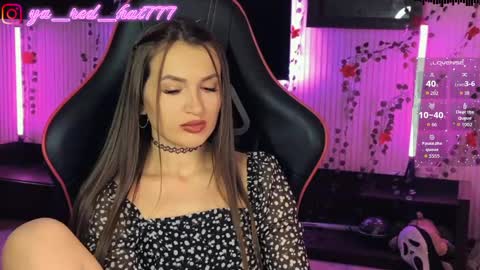 -RED HAT- online show from April 13, 2026, 5:51 pm