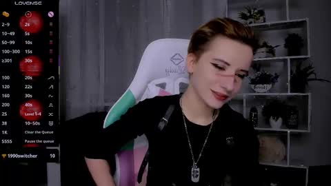 Snapshot of _rein_ramm chatting on February 9, 2026, 7:07 pm Rein online show from February 9, 2026, 7:07 pm