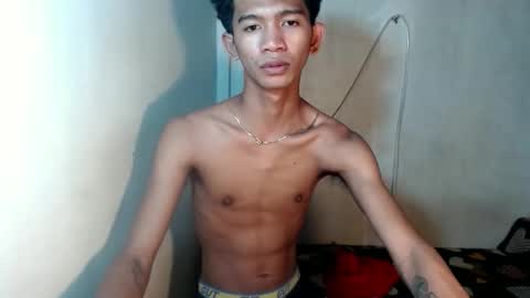 _rellvanxx online show from December 18, 2025, 12:33 pm