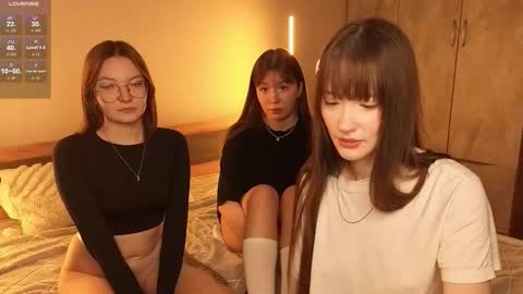 LISSAPVT IS OPEN online show from November 15, 2025, 5:09 pm