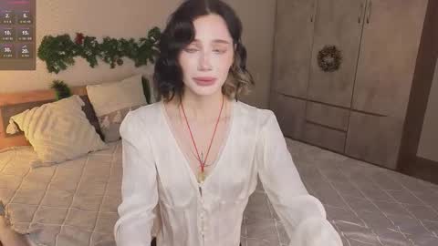 LISSAPVT IS OPEN online show from November 28, 2025, 5:54 am