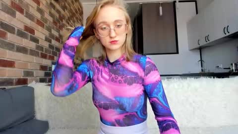 Snapshot of _ruby_kim chatting on December 4, 2025, 9:07 am Ruby online show from December 4, 2025, 9:07 am