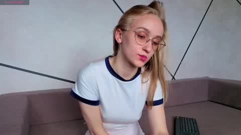 Ruby online show from May 22, 2026, 6:42 am