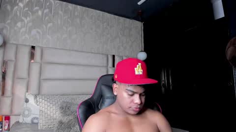 _sammy_ice online show from February 26, 2025, 9:48 pm