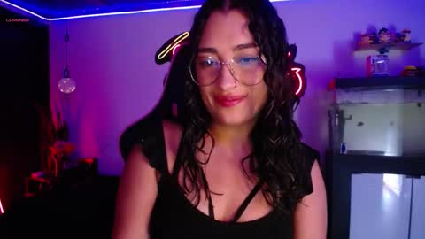 Snapshot of _santalove_ chatting on January 23, 2025, 7:51 pm SantaLove online show from January 23, 2025, 7:51 pm