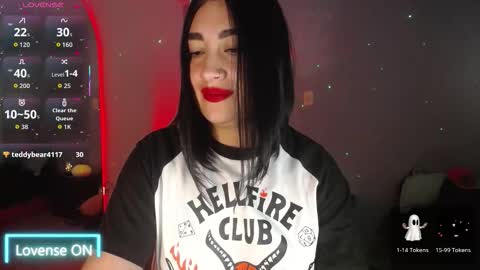 Snapshot of _santalove_ chatting on February 2, 2026, 8:40 pm SantaLove online show from February 2, 2026, 8:40 pm