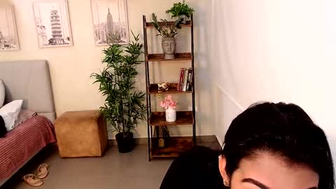 Sassy Girl online show from February 14, 2025, 7:02 pm