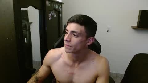 SCHNEIDER online show from March 18, 2026, 9:51 pm