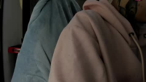 Selene online show from September 26, 2025, 1:37 pm