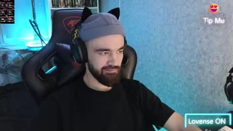 Ask me online show from October 8, 2025, 12:08 am