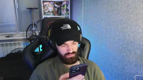 Ask me online show from November 9, 2025, 6:39 pm