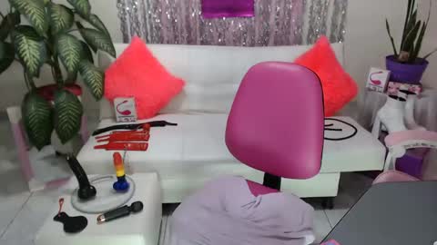 Snapshot of _sexypamela chatting on December 20, 2024, 6:40 am sexy pamela online show from December 20, 2024, 6:40 am