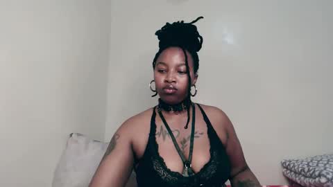 _sexysquirter online show from December 17, 2025, 5:52 pm