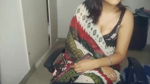 Snapshot of _shalini_0 chatting on October 8, 2025, 12:47 pm _shalini_0 online show from October 8, 2025, 12:47 pm