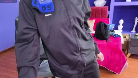 _sharlotte777 online show from September 10, 2025, 3:12 pm