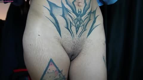 _sharlotte777 online show from March 31, 2026, 2:39 pm