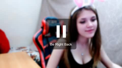 Mari online show from March 10, 2025, 8:01 pm