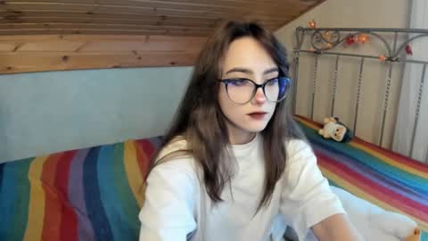 _silverdream online show from December 7, 2024, 6:21 am