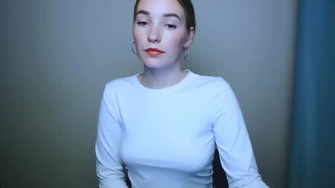 Snapshot of _snow_queen__ chatting on November 27, 2025, 7:49 pm Rachel online show from November 27, 2025, 7:49 pm