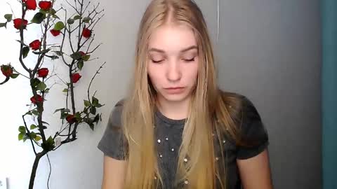 Rachel online show from April 1, 2026, 11:22 am