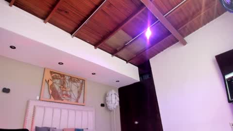    640  200   online show from April 1, 2026, 5:21 pm