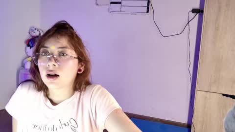sofiiivalentinaA online show from April 25, 2026, 4:59 pm